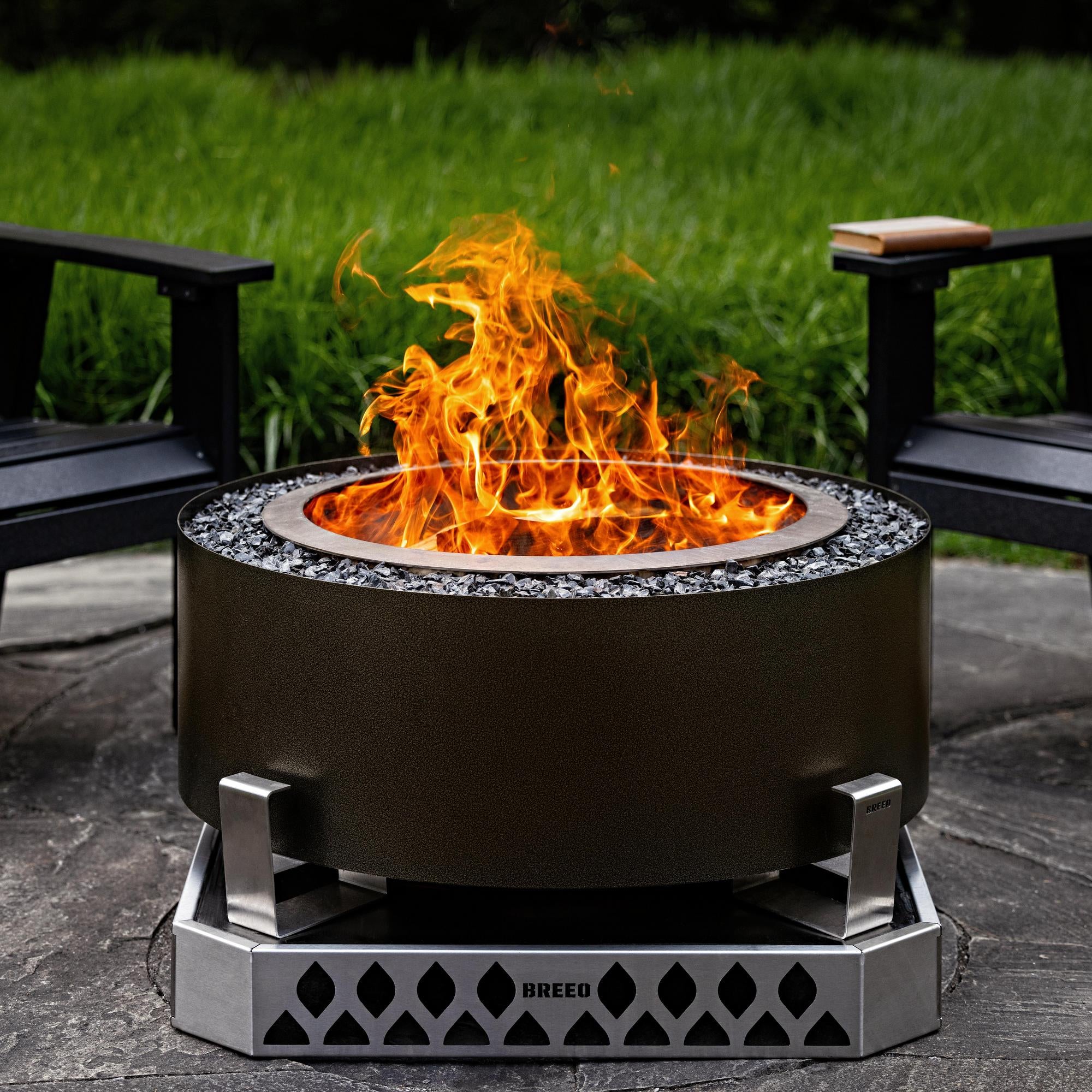 How a Smokeless Fire Pit Can Transform Your Backyard Evenings